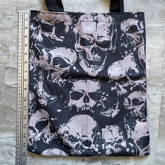 Gothic Skull Tote Bag - Picture 2 of 4